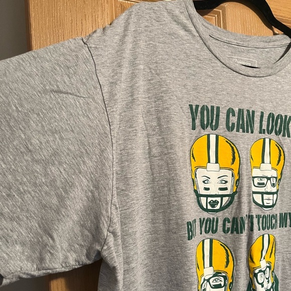 The Green Bay Packers ft. The Band Garbage Limited Edition Tee - Picture 4 of 9